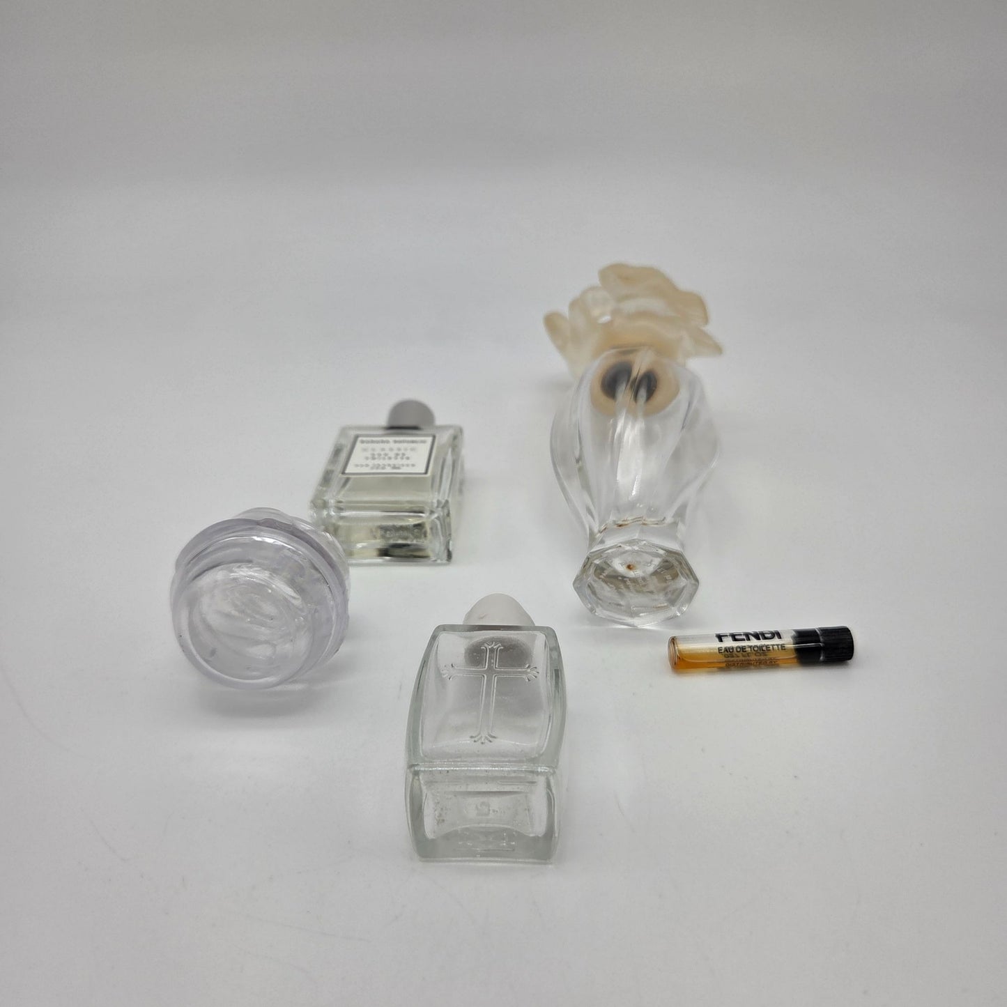 Lot of 5 Vintage Perfume Bottles: Nina Riccis LAir Du Temps Banana Republic Classic Fendi EDT Sample Rose