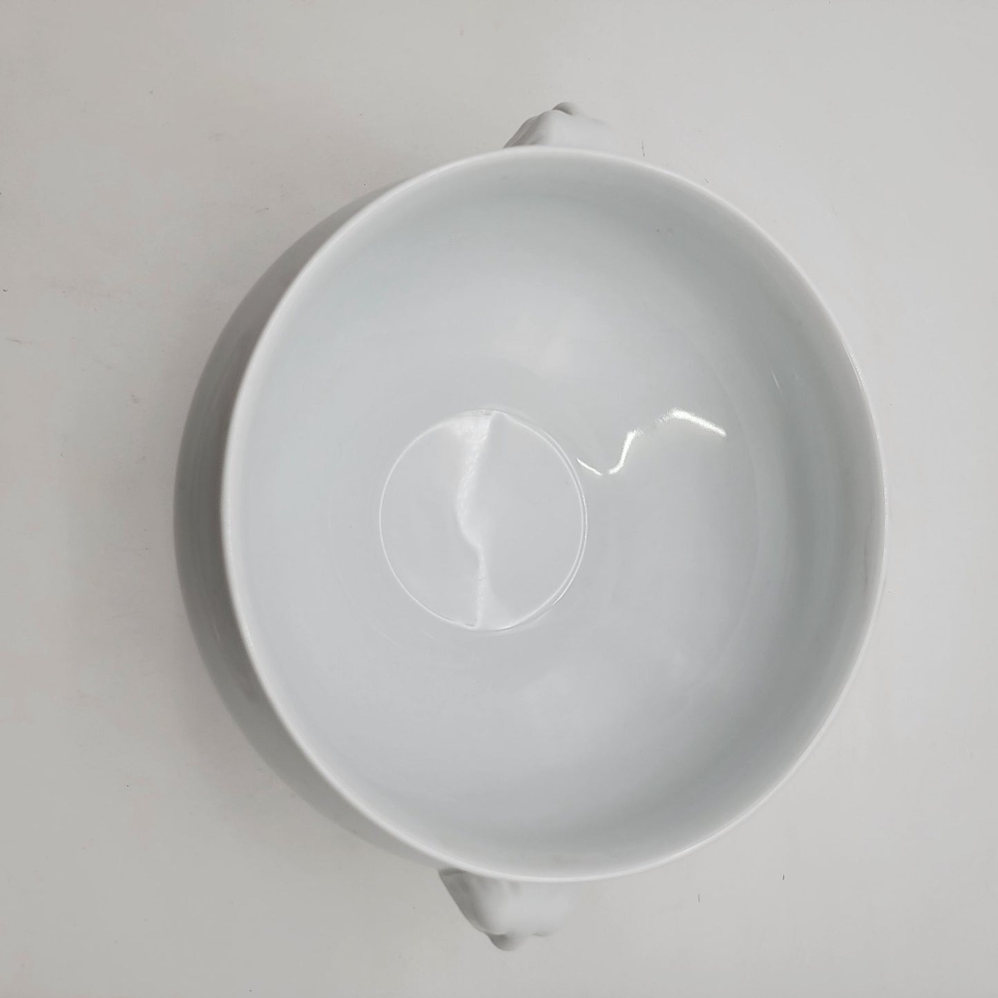 Bodum White Porcelain Lion Head Soup Tureen