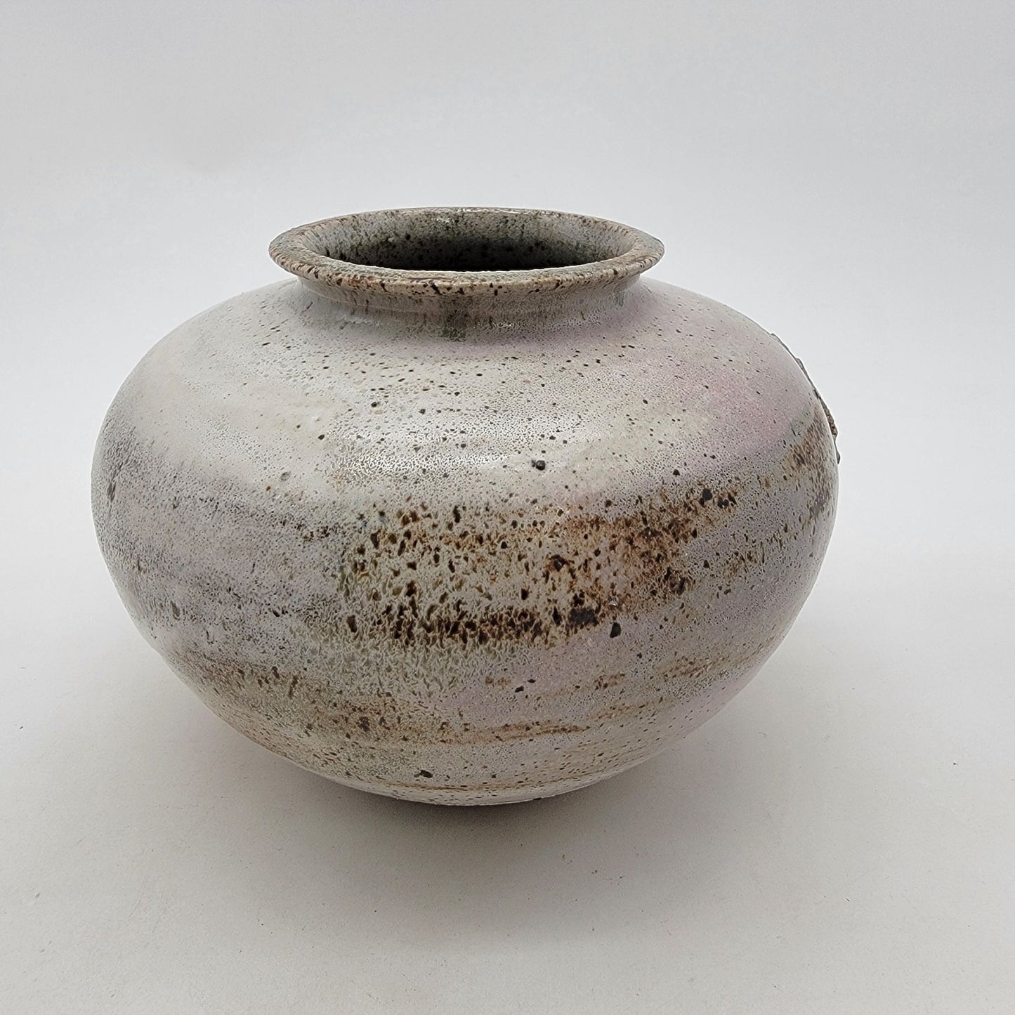 Vintage Signed Glen Quan Art Pottery Vase With Brutalist Flowers