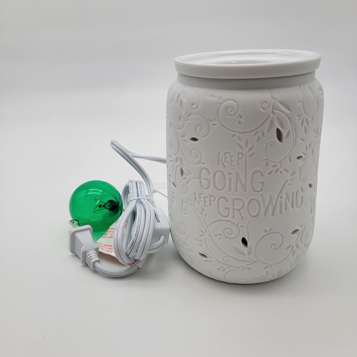 Retired Scentsy Keep Going Keep Growing Wax Warmer New with Box