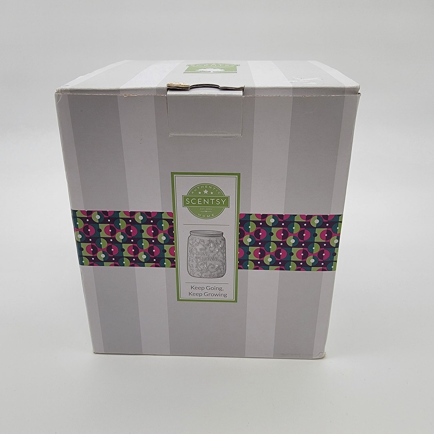 Retired Scentsy Keep Going Keep Growing Wax Warmer New with Box