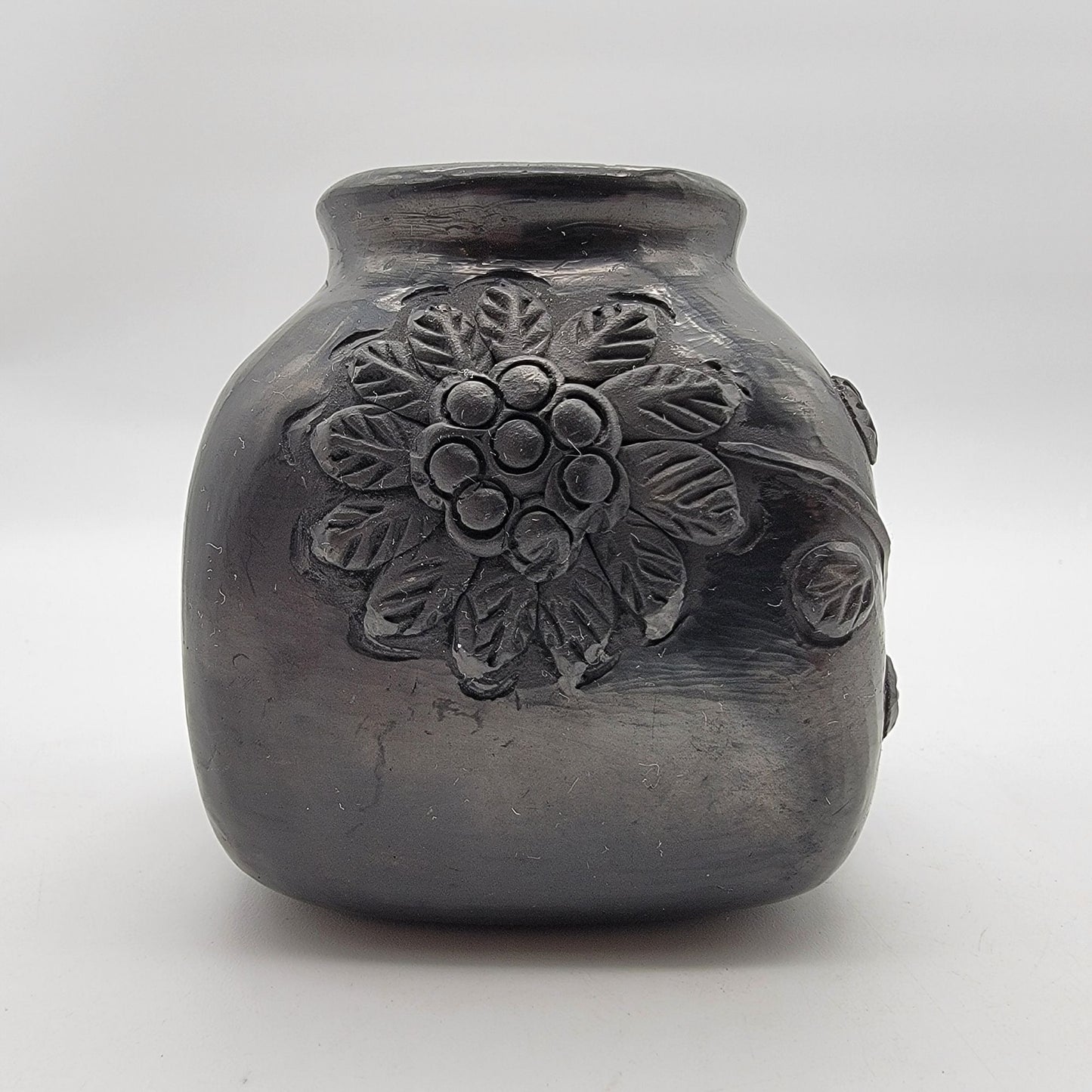 Vintage Dona Rosa SB Coyotepec Oaxacan Mexican Pottery Sunflower Vase