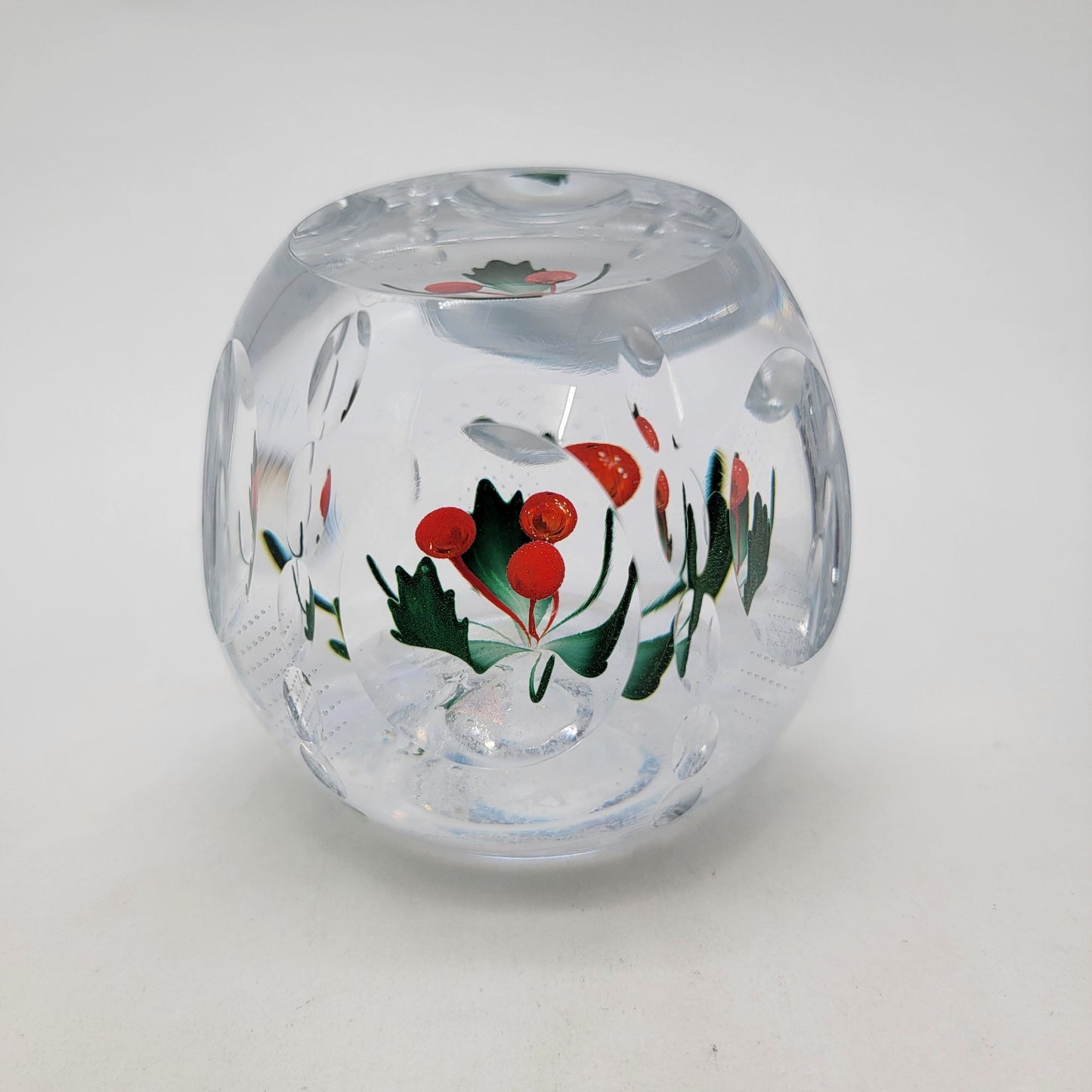 Caithness 2018 Limited Edition Holly & Berries Art Glass Paperweight