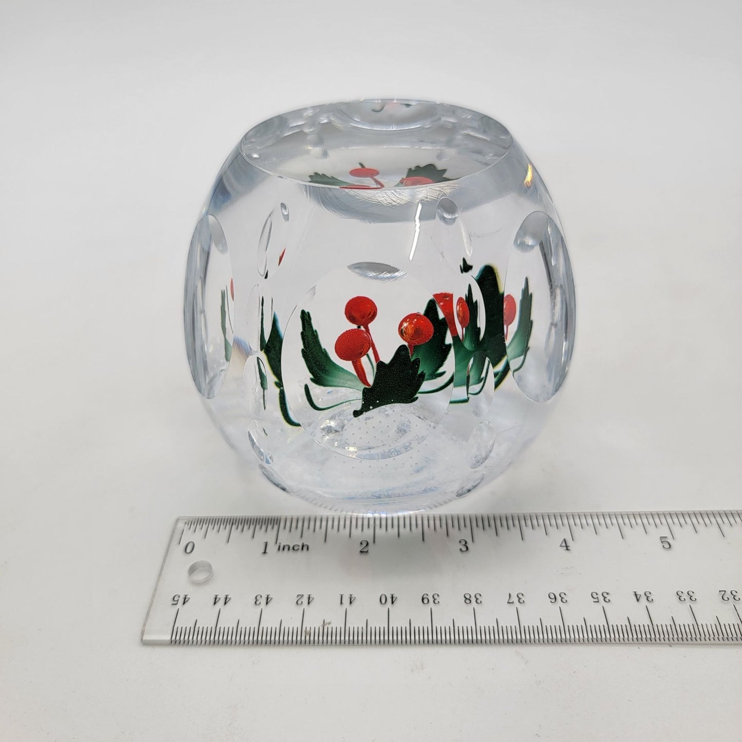 Caithness 2018 Limited Edition Holly & Berries Art Glass Paperweight