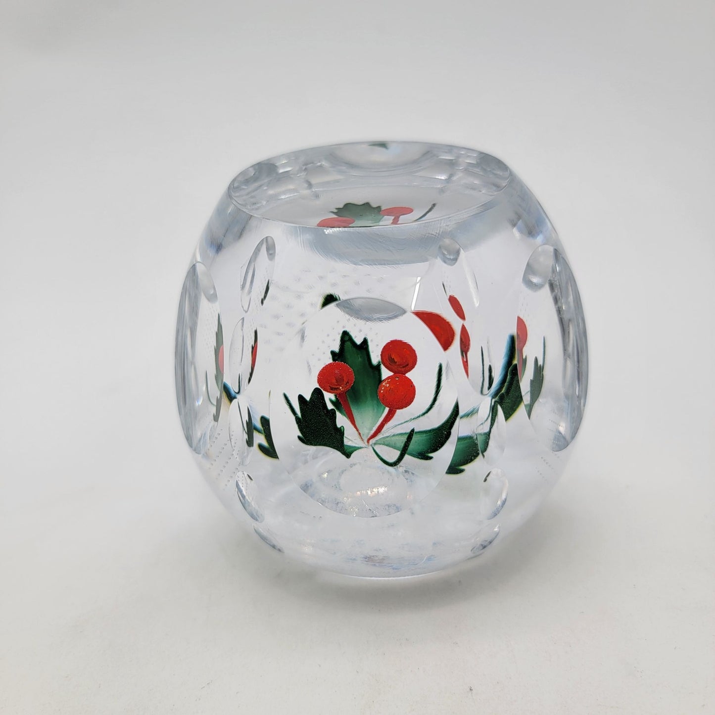 Caithness 2018 Limited Edition Holly & Berries Art Glass Paperweight