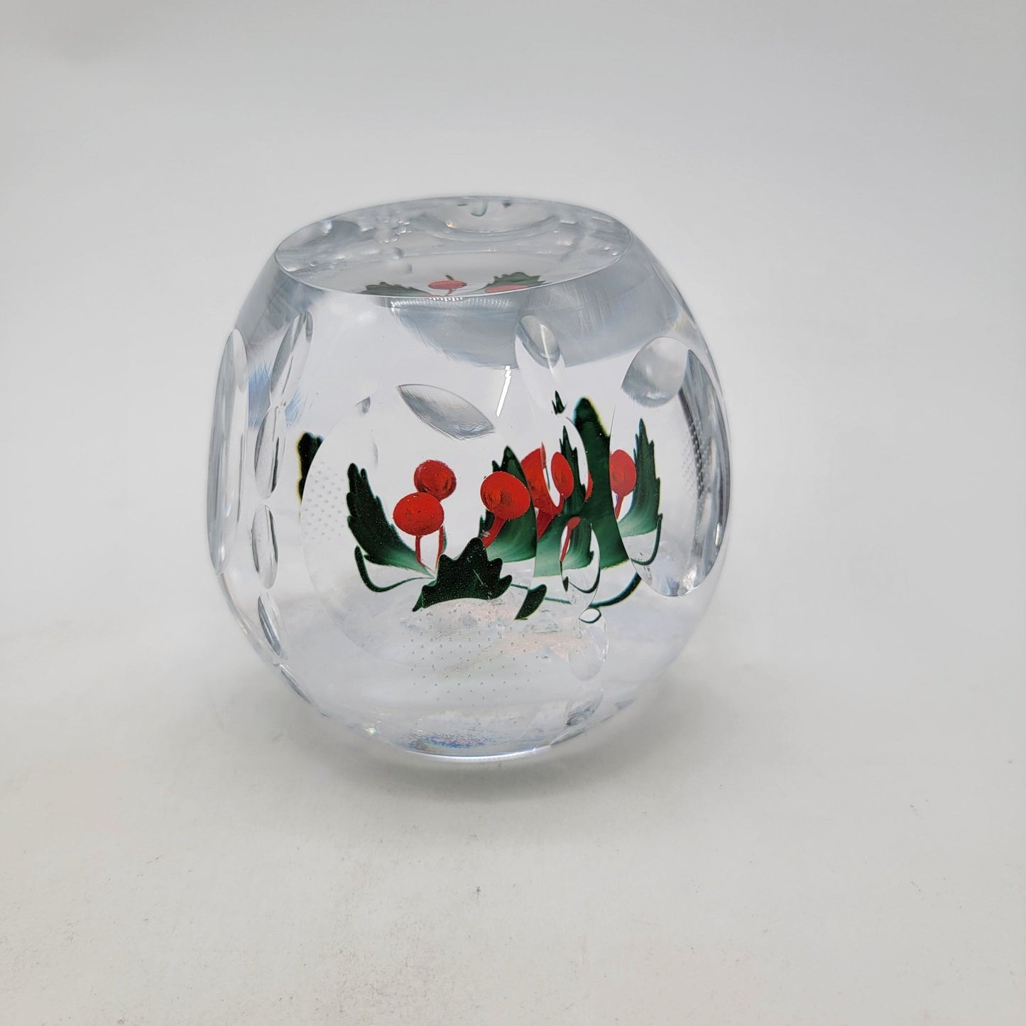 Caithness 2018 Limited Edition Holly & Berries Art Glass Paperweight