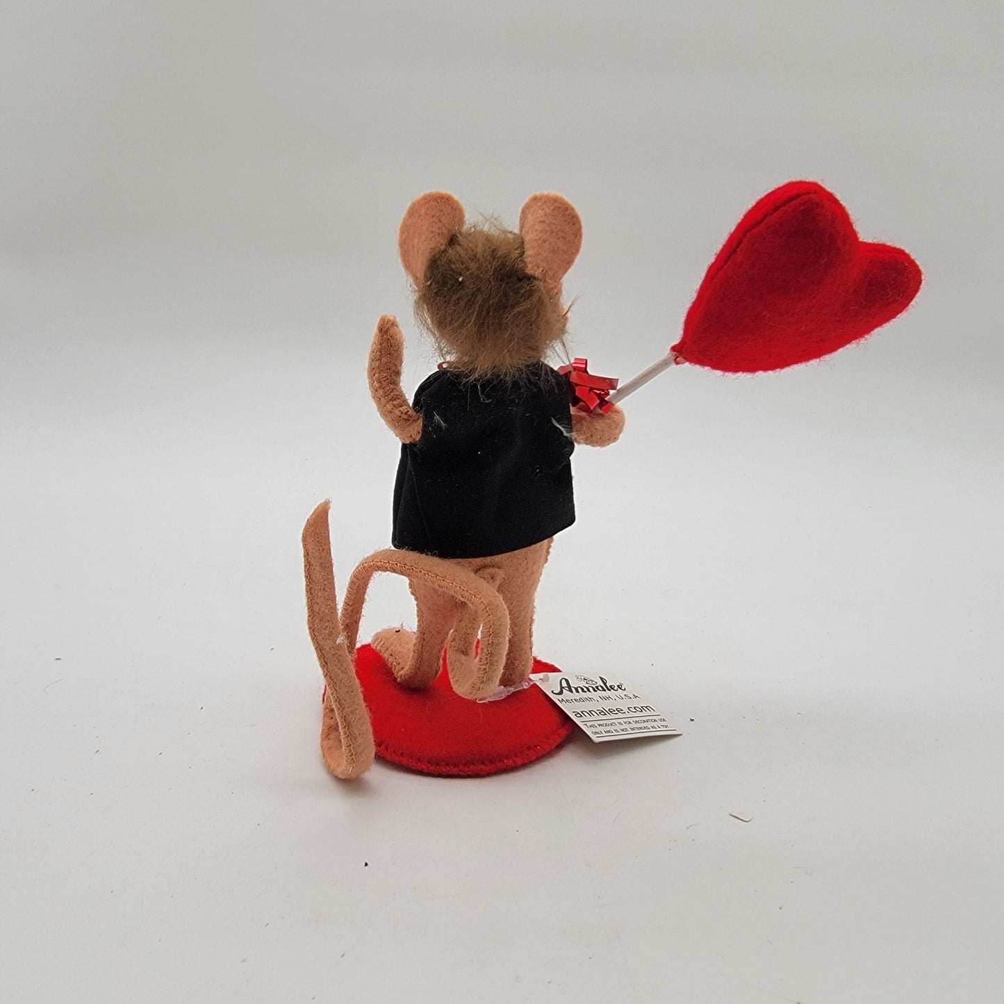 Annalee Valentines Day Boy Mouse Doll 6.25" With Heart Balloon