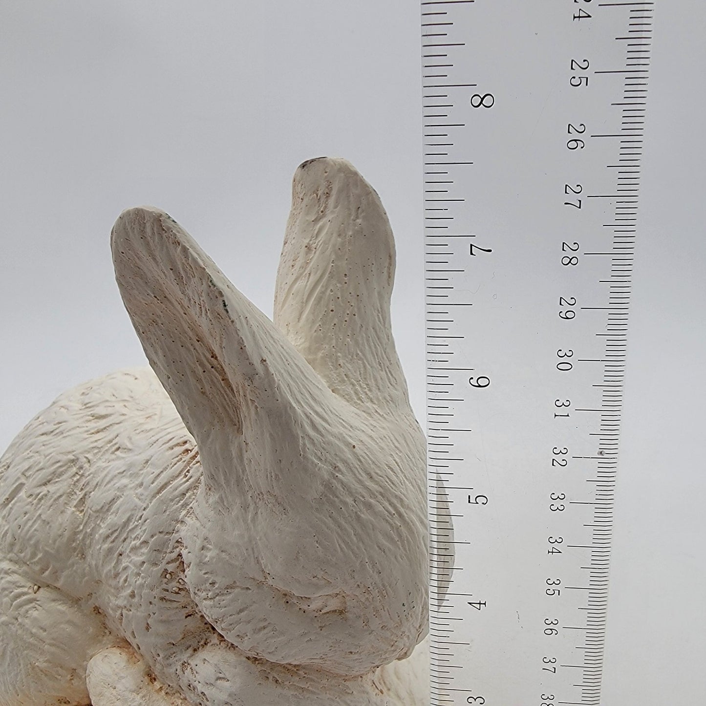 Hen-Feathers Mother & Baby Bunnies Outdoor Statue Garden Decor