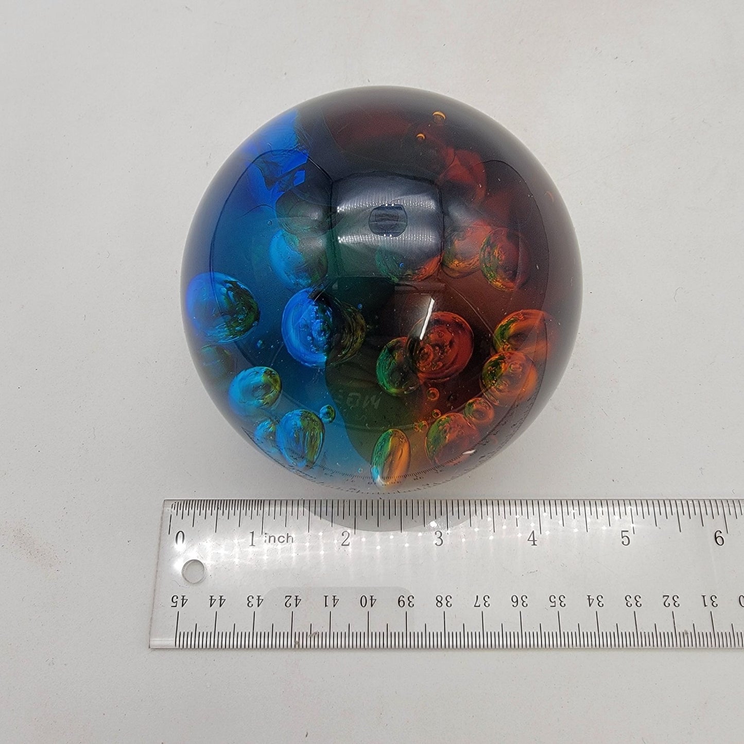 Controlled Bubbles Art Glass Paperweight With Multicolor