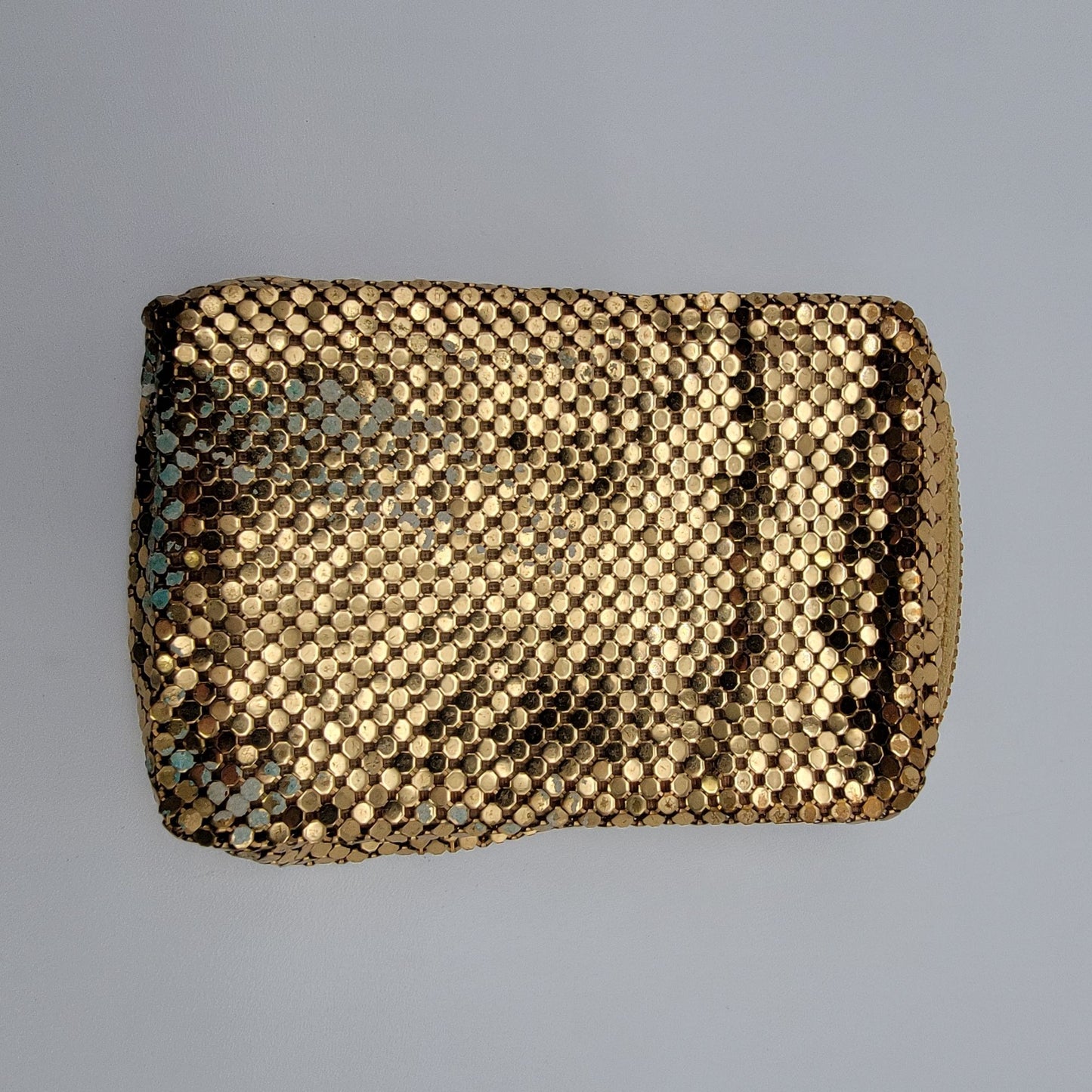 Vintage Gold Mesh Cigarette Case With Zipper Closure