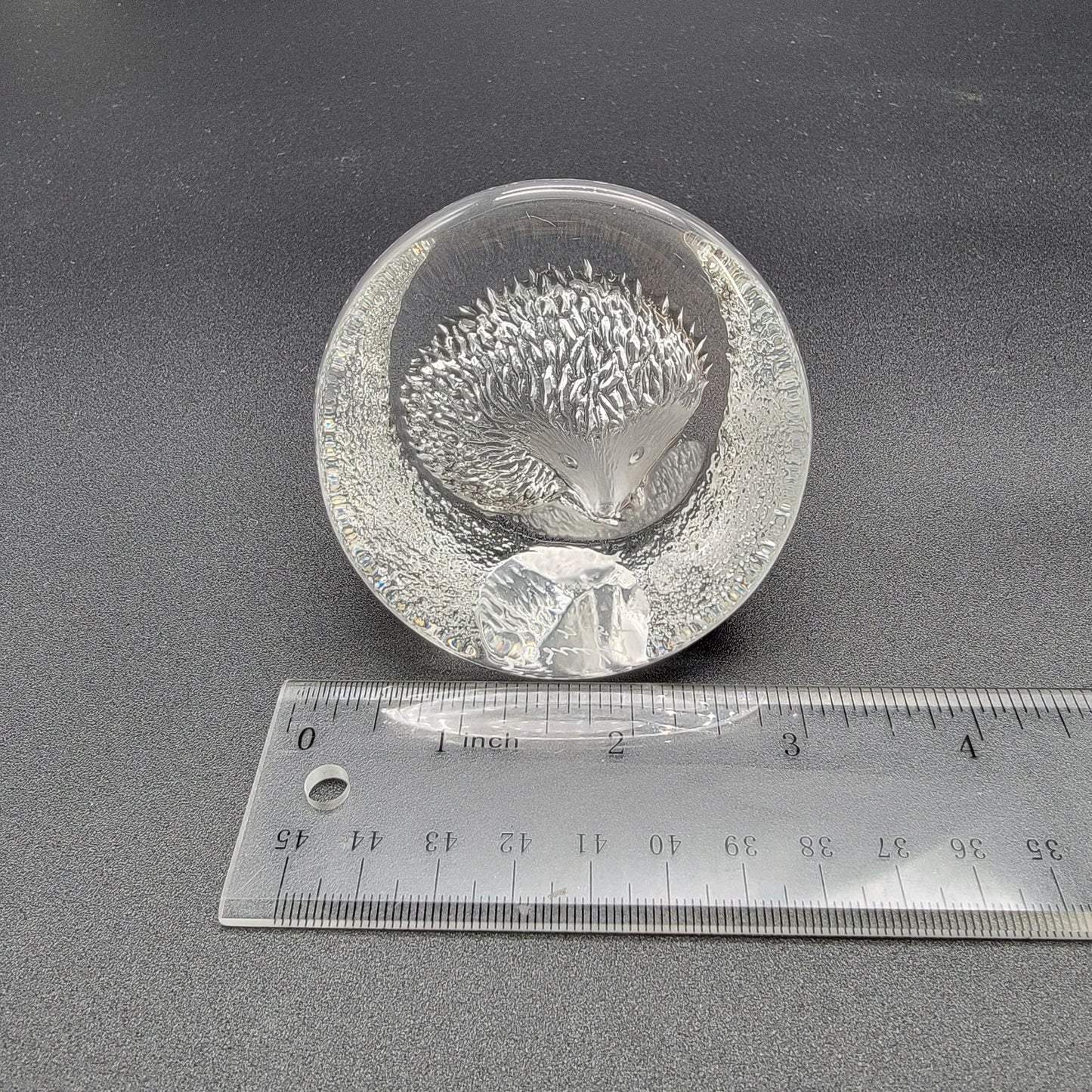 Mats Jonasson Crystal Hedgehog Paperweight MJ Sweden 2187