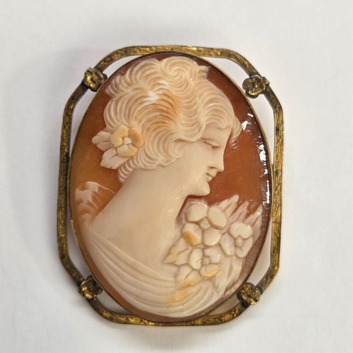 Antique 14K Gold Carnelian Shell Cameo Brooch Pin Squared Open Frame