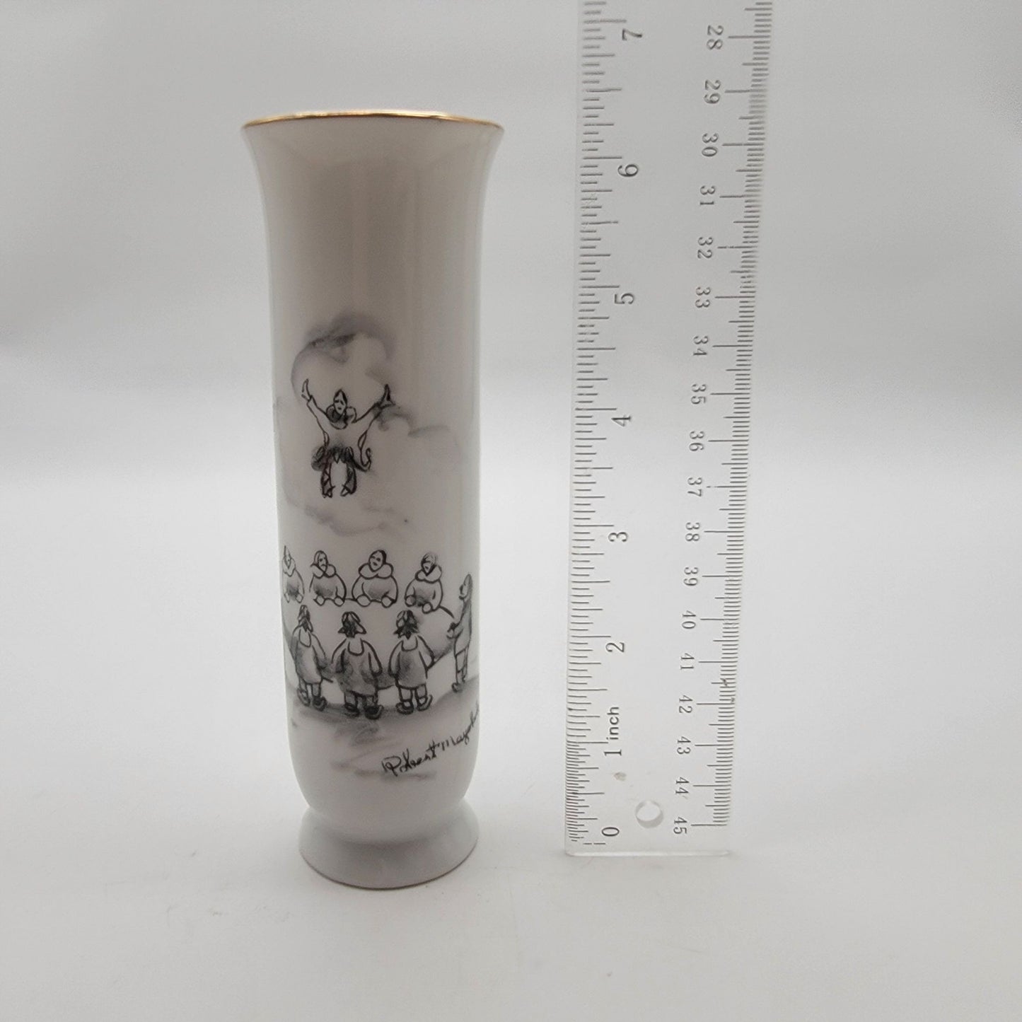 Vintage Robert Mayokok Vase Alaskan Inuit Blanket Toss Art