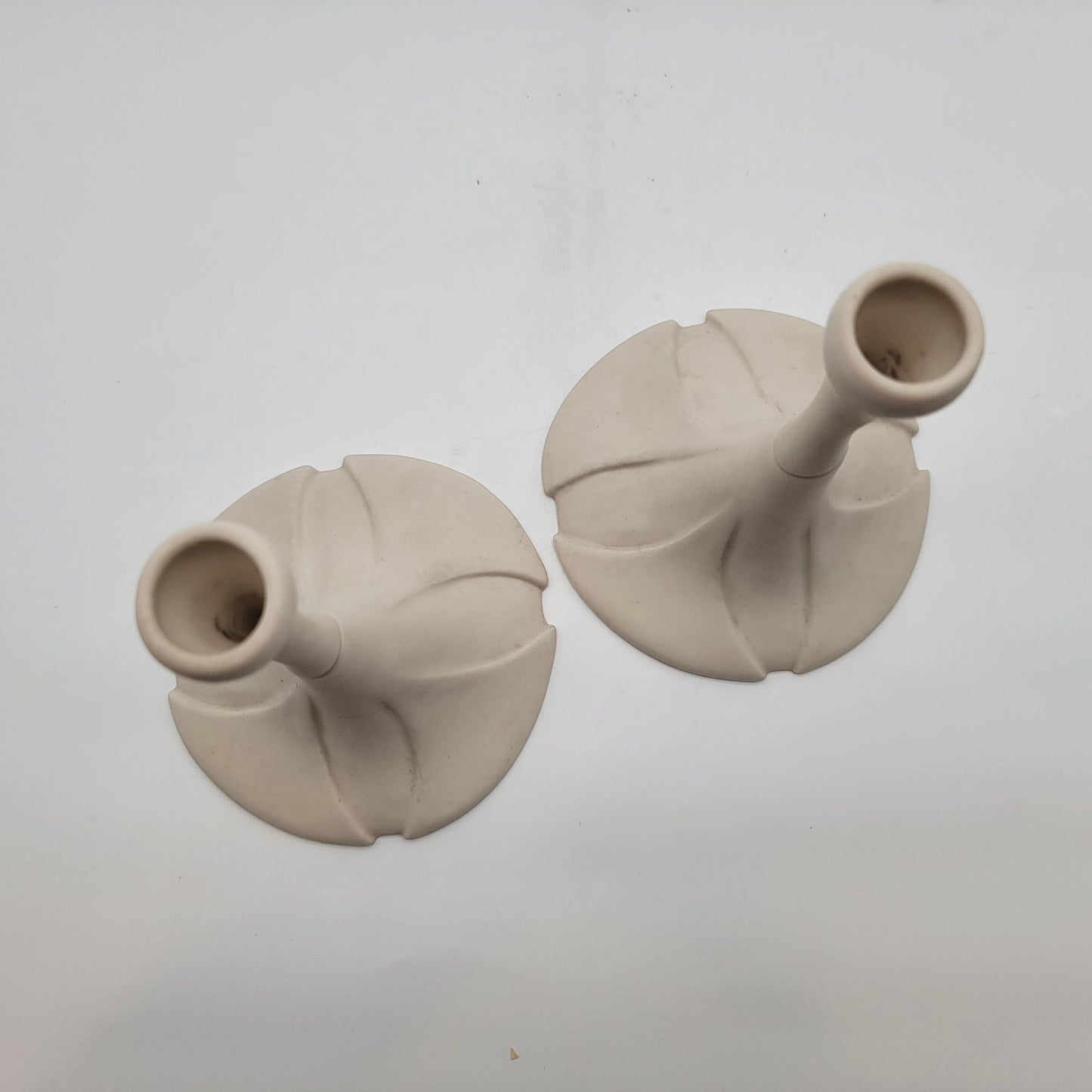 Pair Of Vintage Newman Ceramic Works Ivory Lily Pad Candlesticks