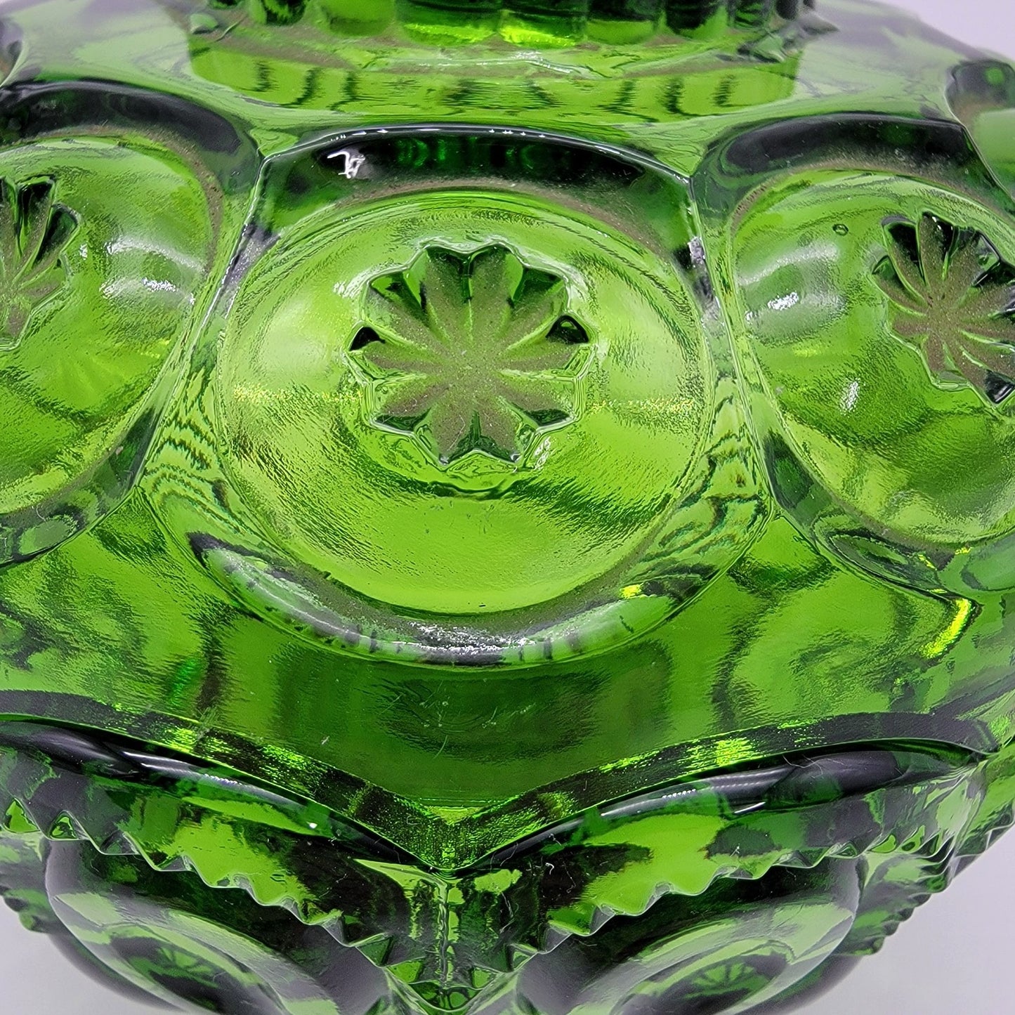 Vintage L.E. Smith Moon & Stars Green Glass Lidded Compote Candy Dish