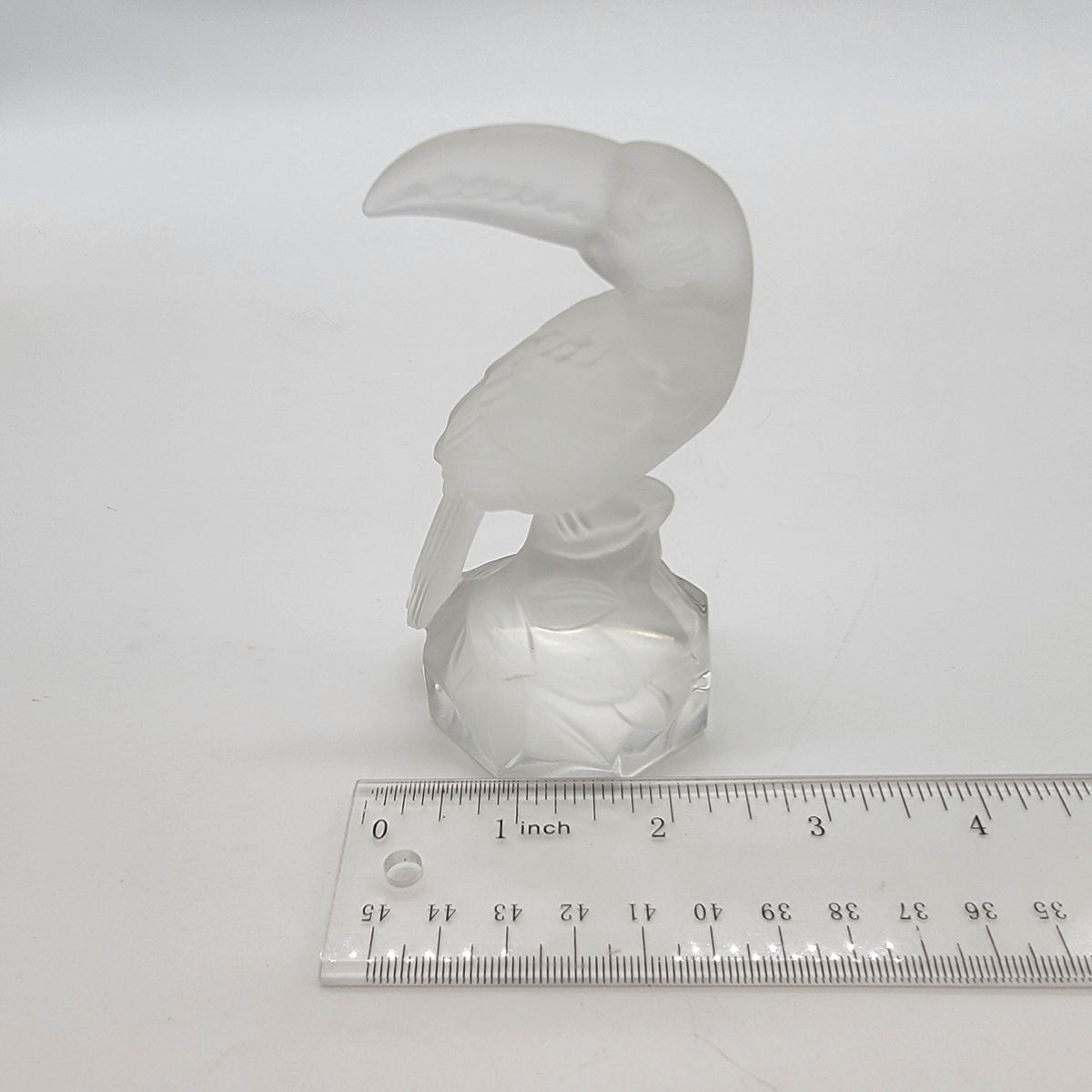 Vintage Goebel Frosted Lead Crystal Toucan Bird Glass Figurine