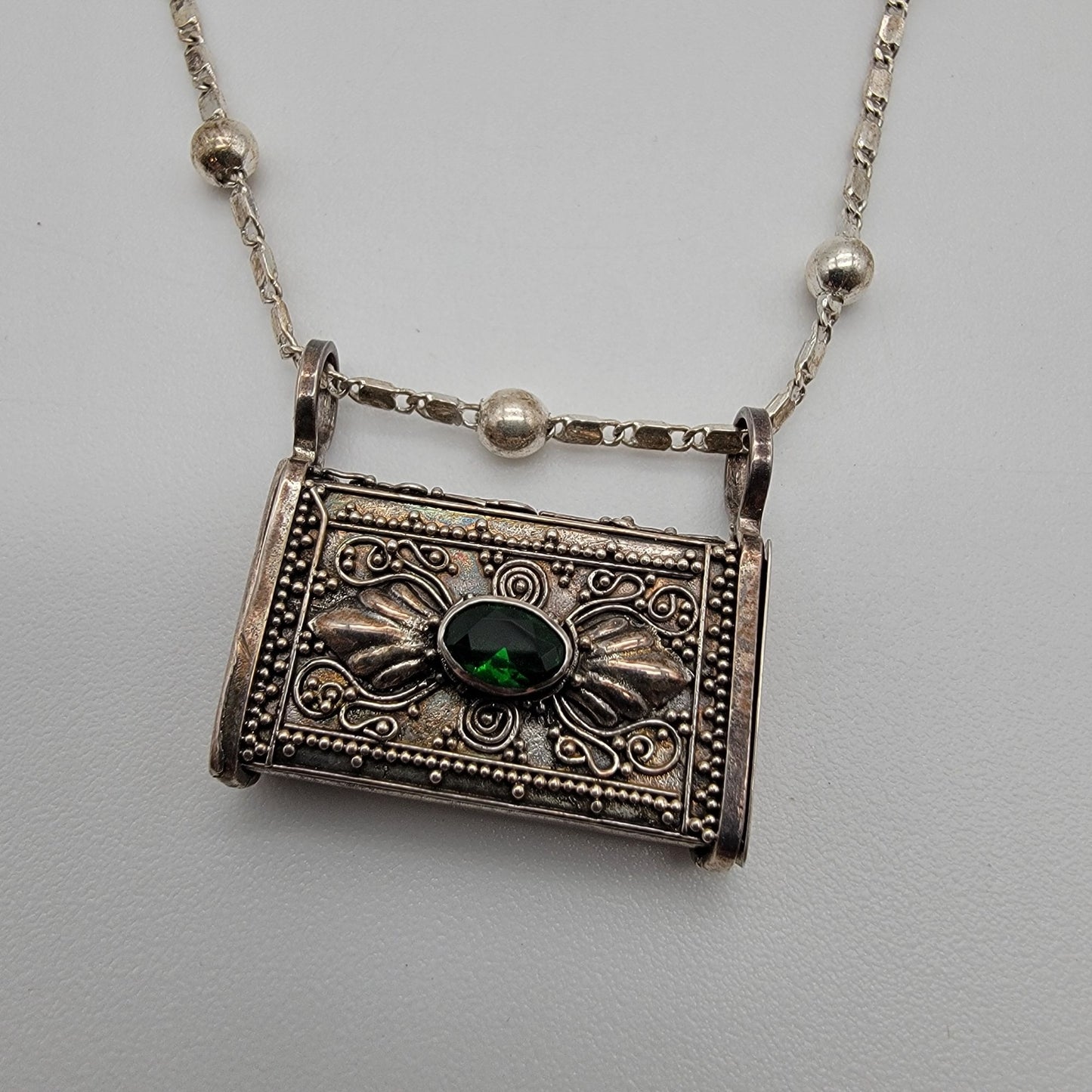 Antique Sterling Silver Hirz Kaya Bedouin Wealth Locket With 925 Chain