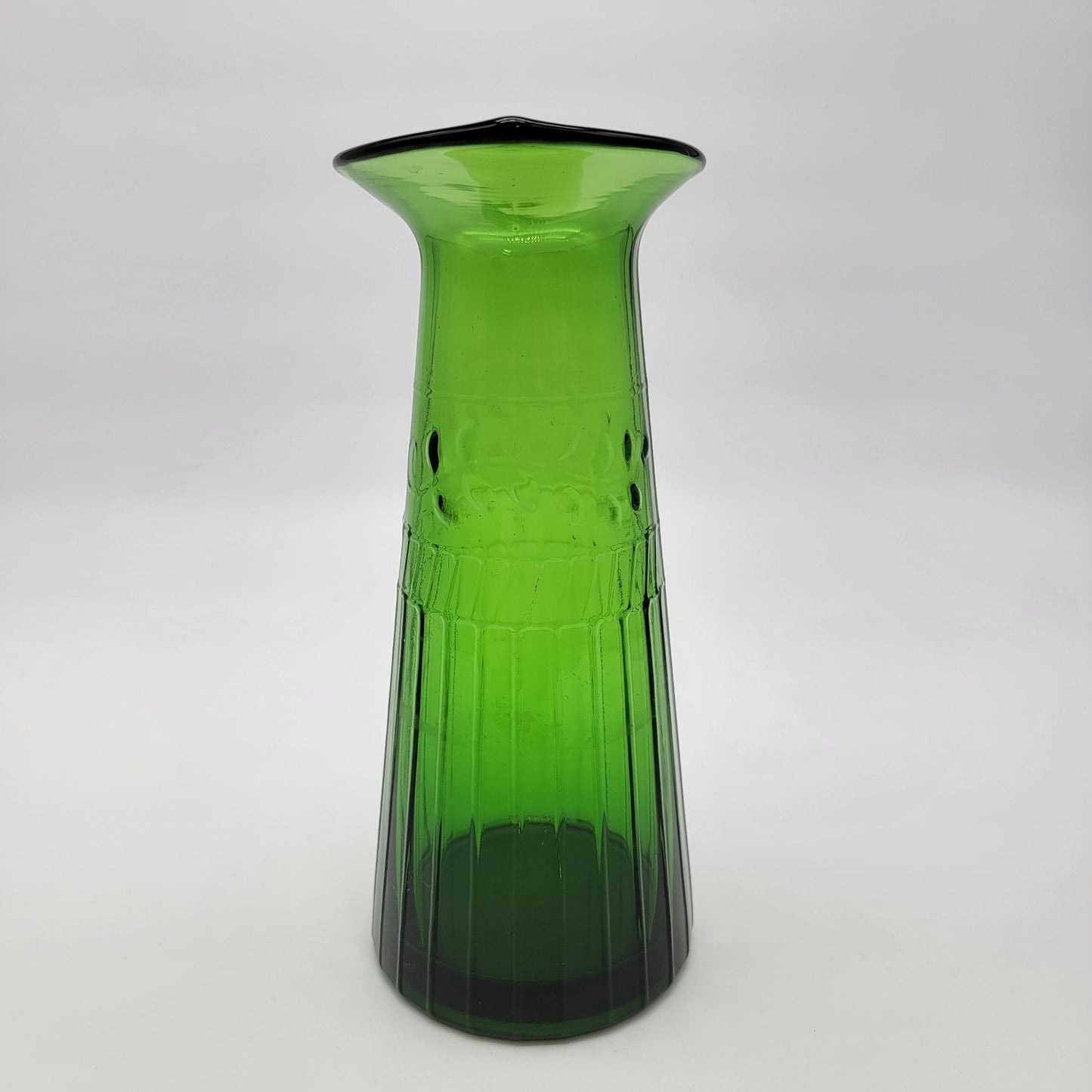 Vintage Pier 1 Emerald Green Glass Fauna Carafe