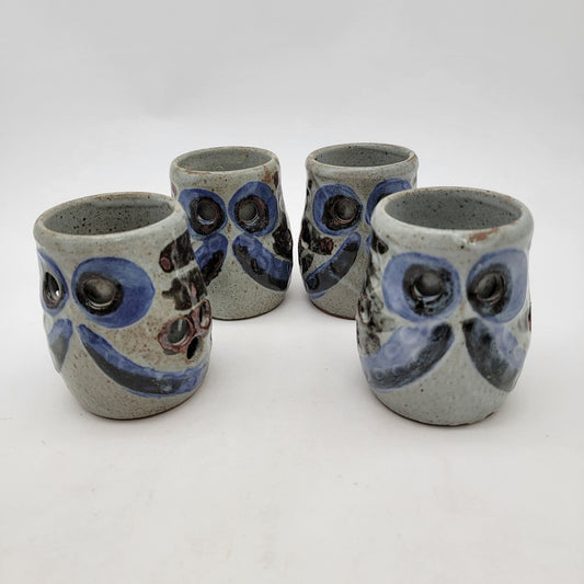 Set Of 4 Vintage Owl Art Pottery Cups
