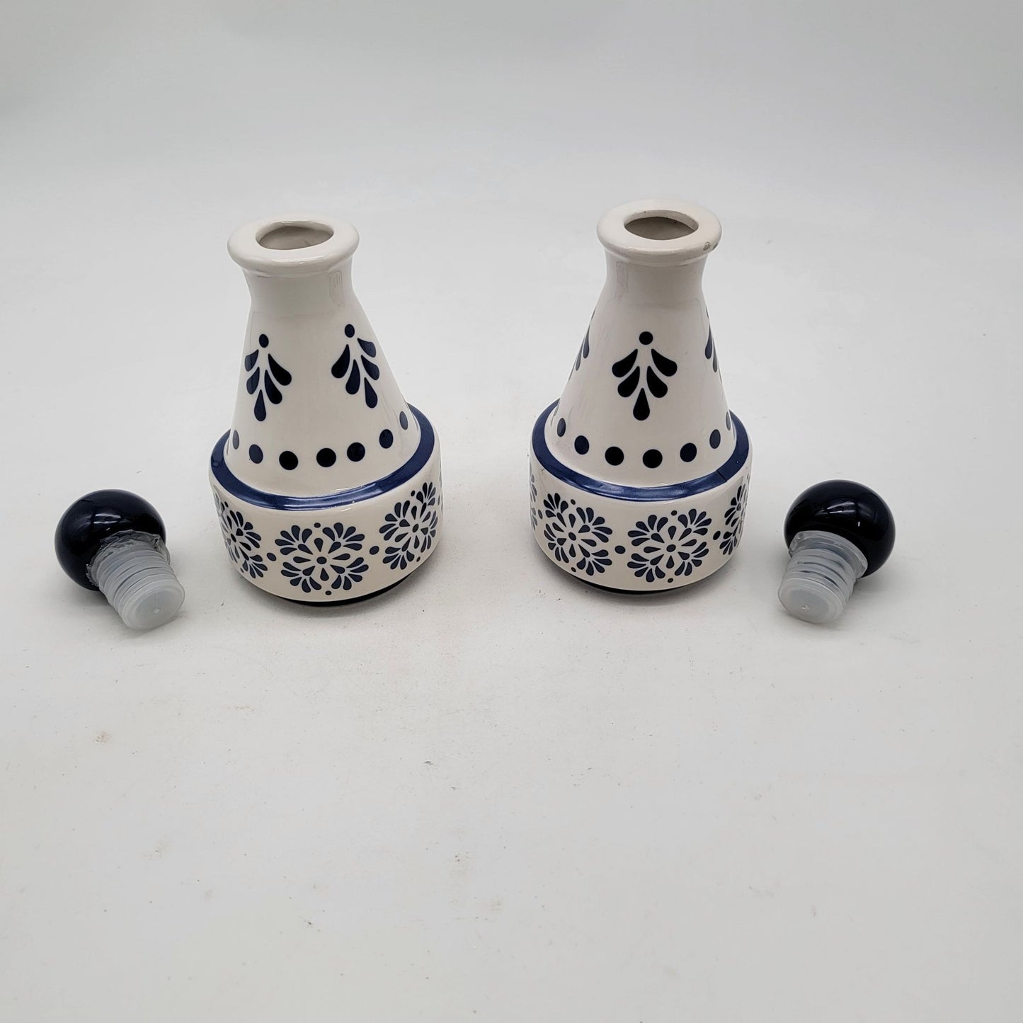 Set Of 2 Modern Gourmet Foods Dolomite Bottles With Stoppers