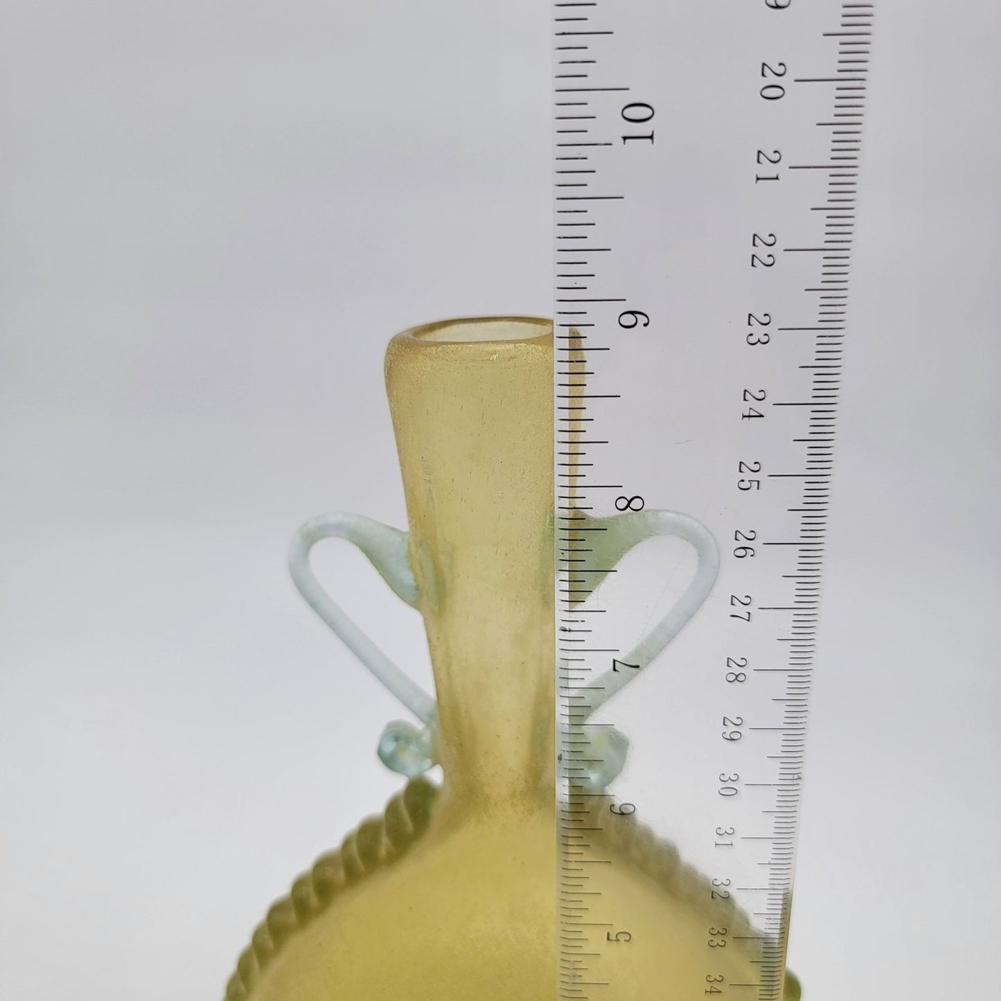 Vintage Venetian Scavo Art Glass Amphora Vase