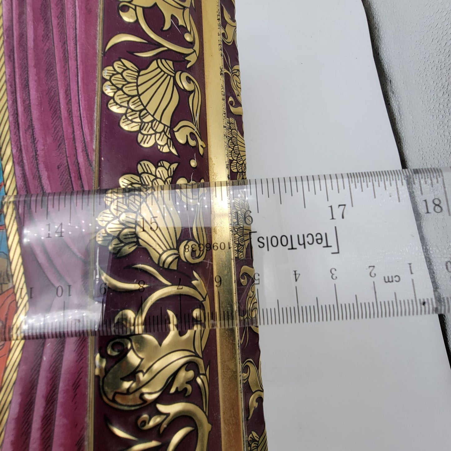 1997 Otto Schmidt Nuremberg German Gingerbread Tin Box Richard Wagner Opera Scene