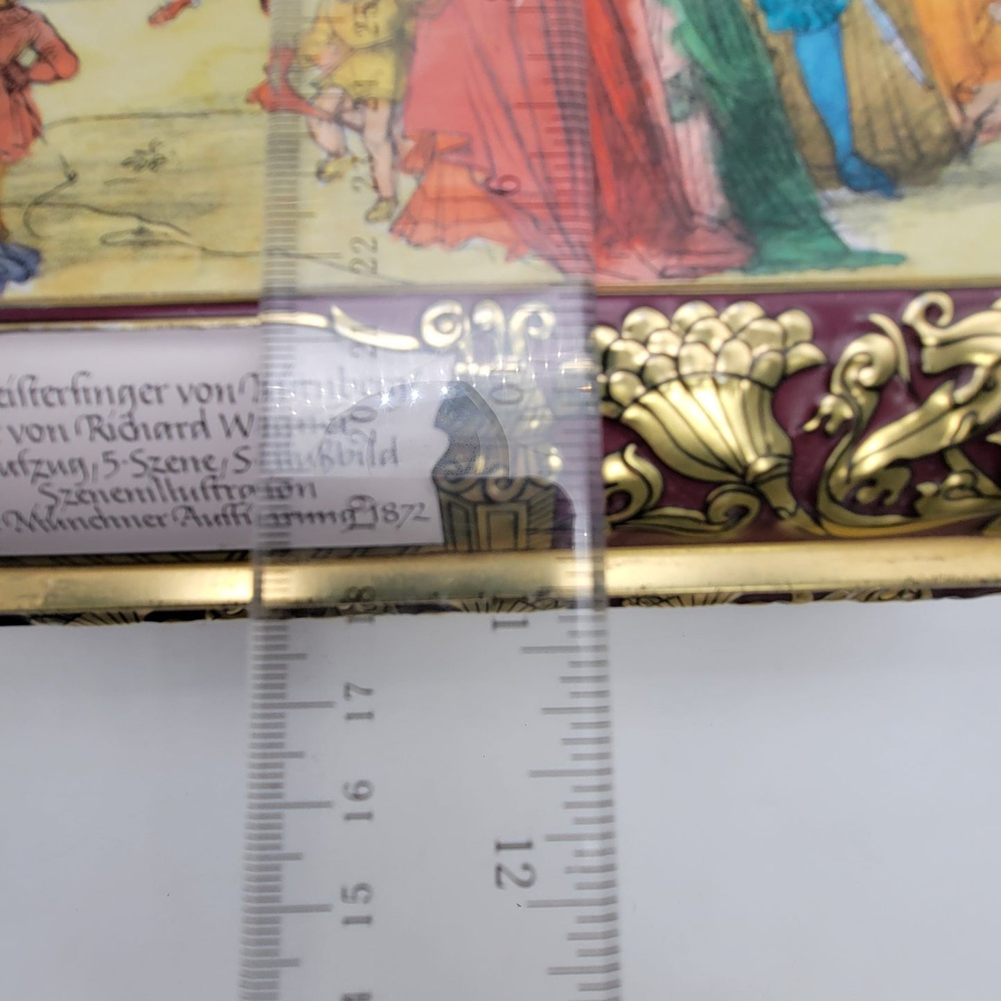 1997 Otto Schmidt Nuremberg German Gingerbread Tin Box Richard Wagner Opera Scene