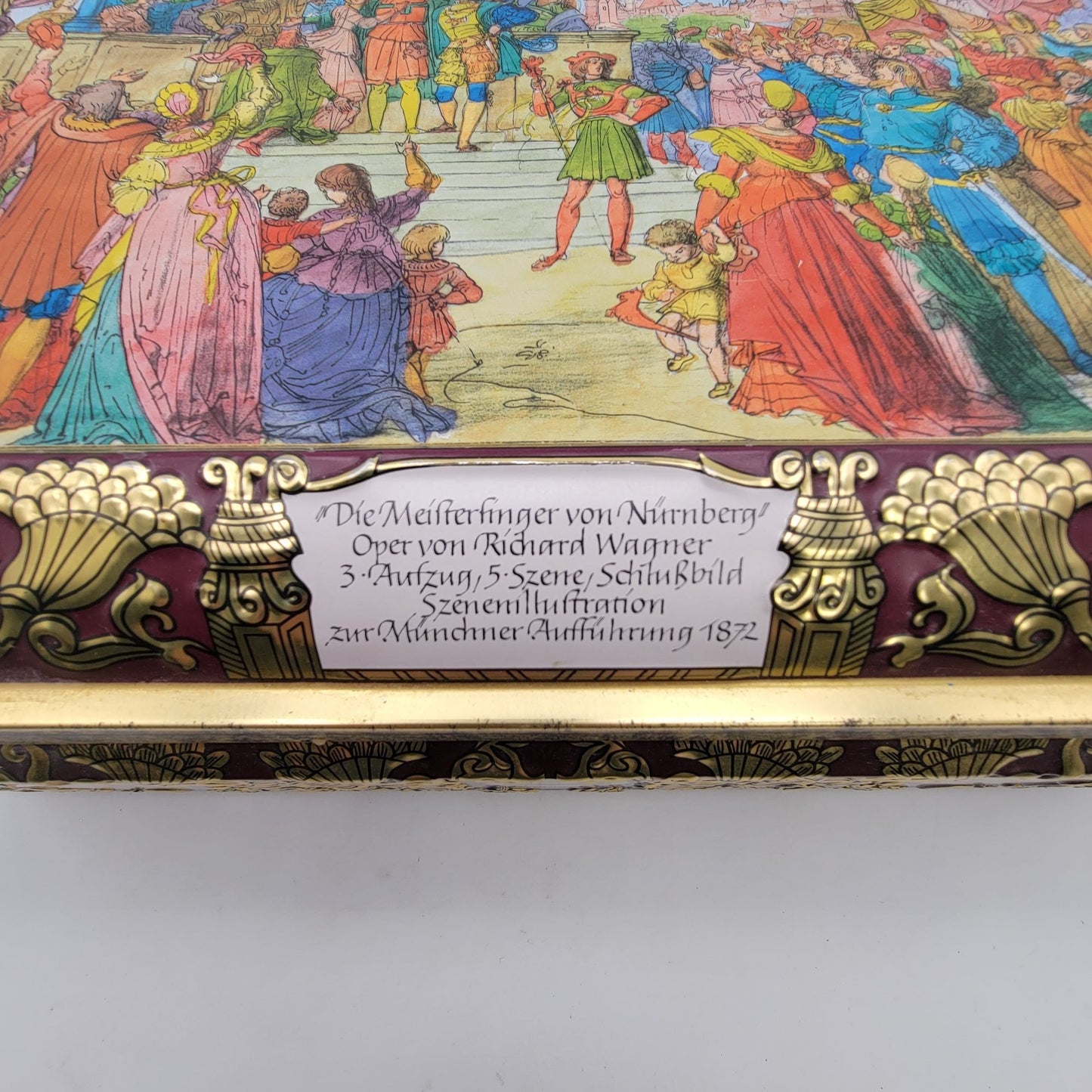1997 Otto Schmidt Nuremberg German Gingerbread Tin Box Richard Wagner Opera Scene