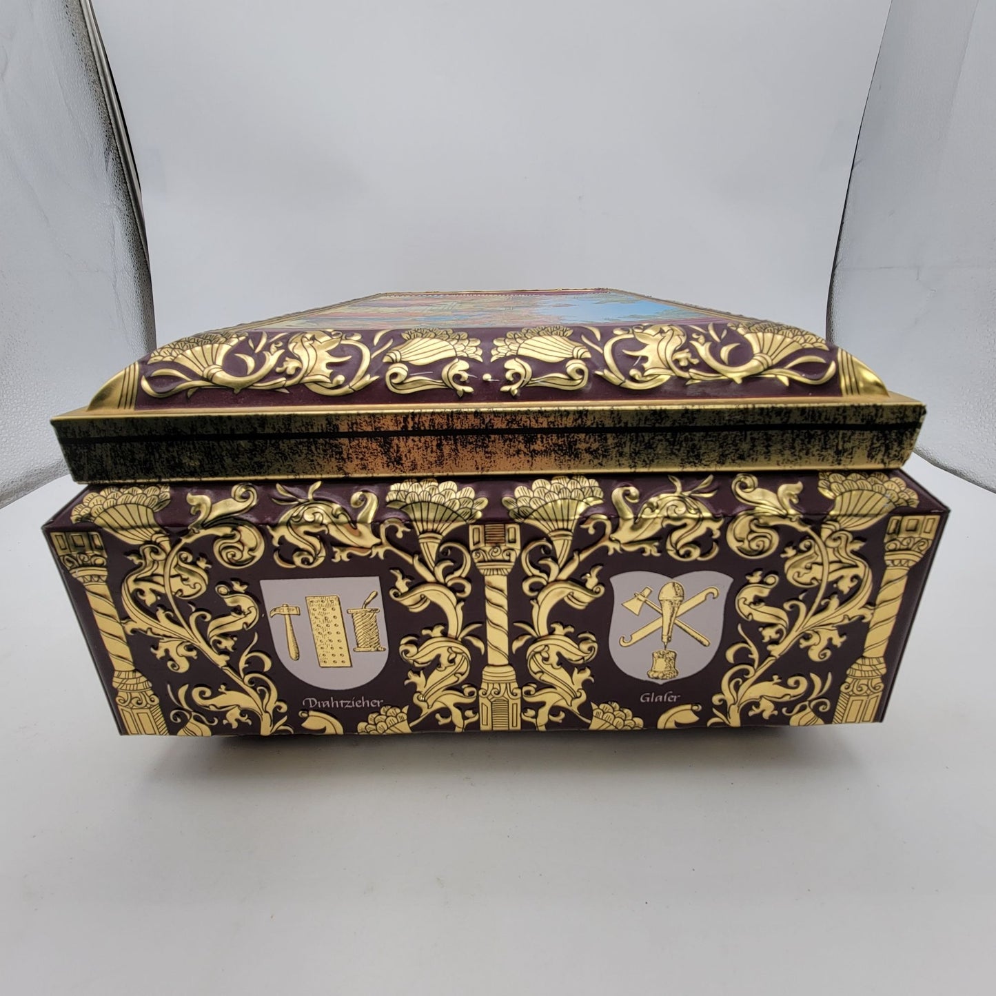 1997 Otto Schmidt Nuremberg German Gingerbread Tin Box Richard Wagner Opera Scene