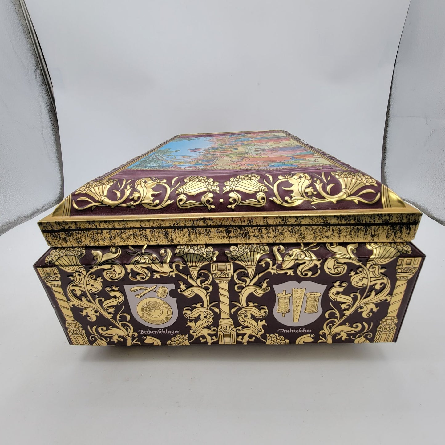 1997 Otto Schmidt Nuremberg German Gingerbread Tin Box Richard Wagner Opera Scene