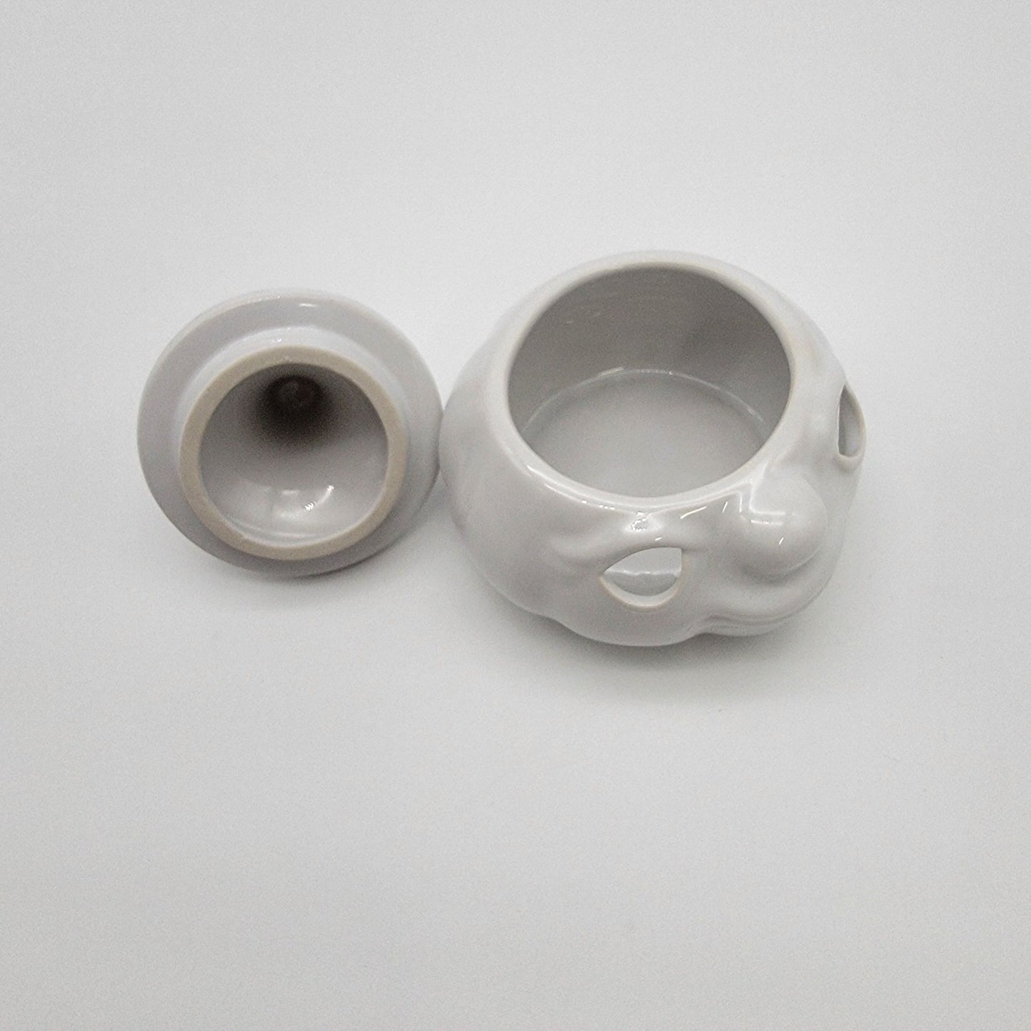 Anthropomorphic Face White Garlic Bulb Keeper Jar W/Lid