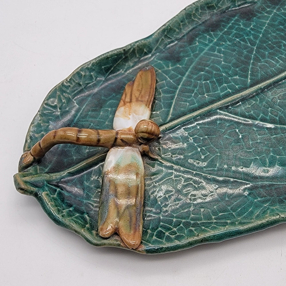 Vintage Majolica Pottery Leaf Dish With Dragonflies