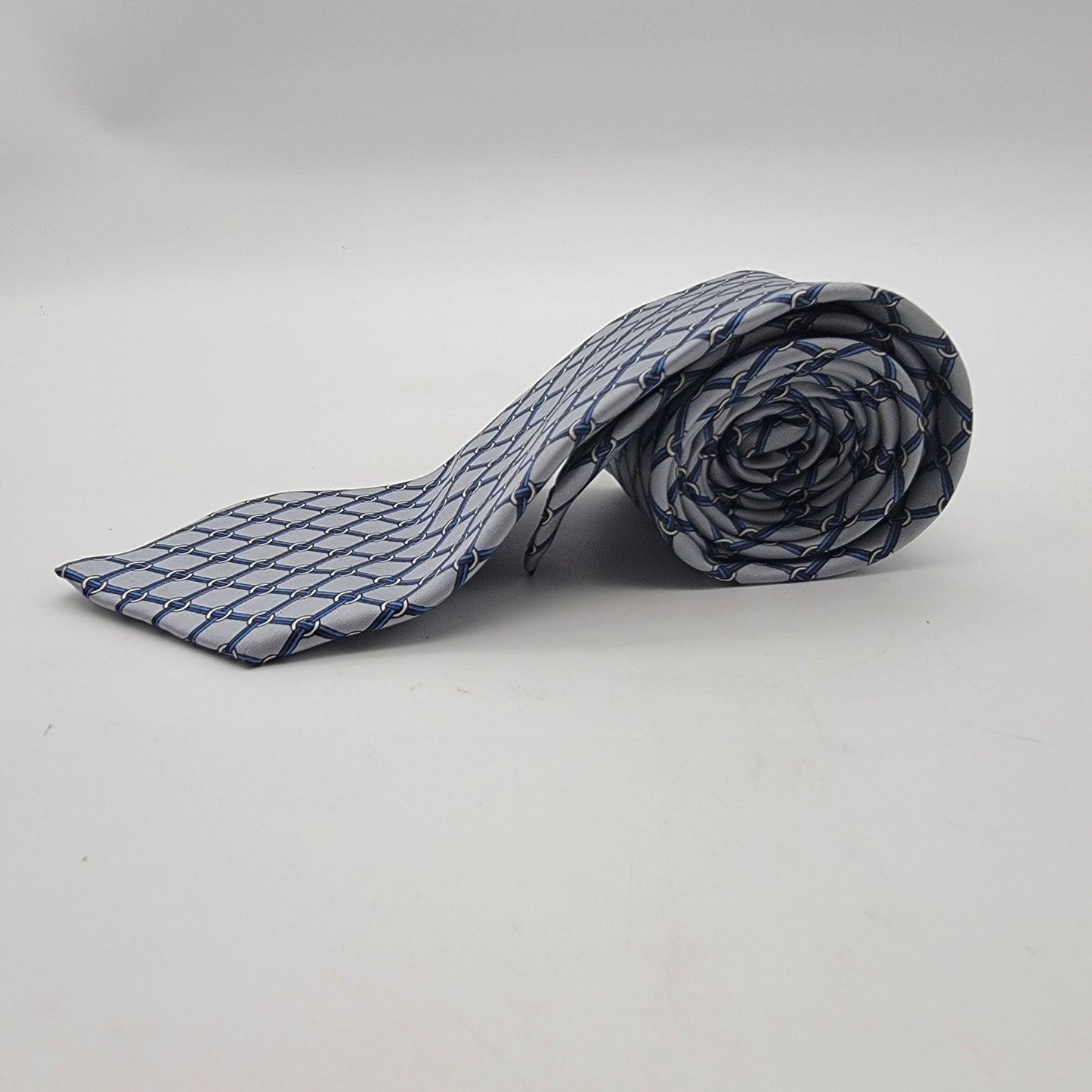 Vintage Givenchy Gentlemen 100% Silk Tie Navy & Blue Chain Link Motif