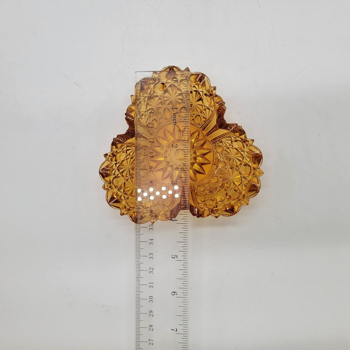 Richard & Hartley Daisy & Button Clover Amber Glass Berry Bowls Set Of 6