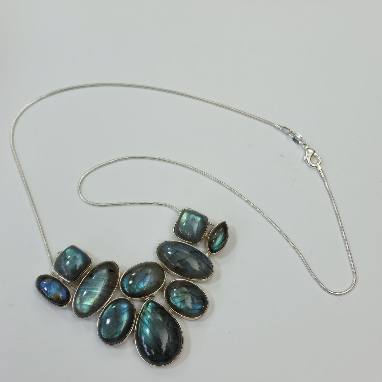 Artisan Labradorite Gemstones Statement Pendant On 925 Silver 20" Chain