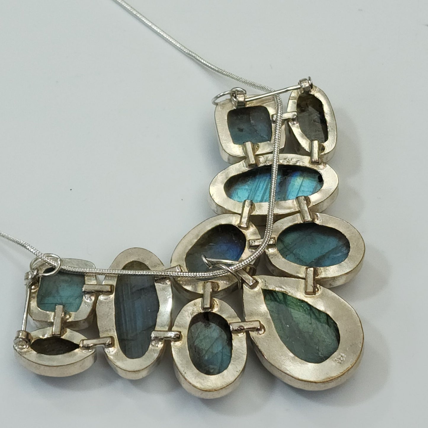 Artisan Labradorite Gemstones Statement Pendant On 925 Silver 20" Chain