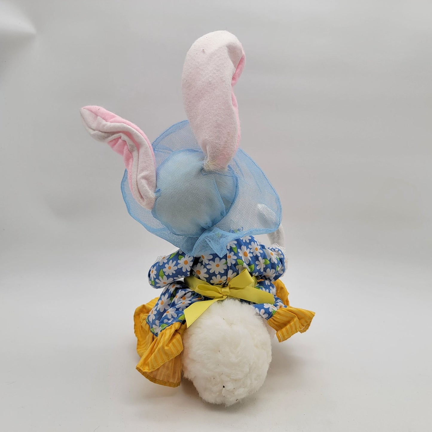 2010 Annalee 75th Anniversary Easter Girl Bunny Doll 14"