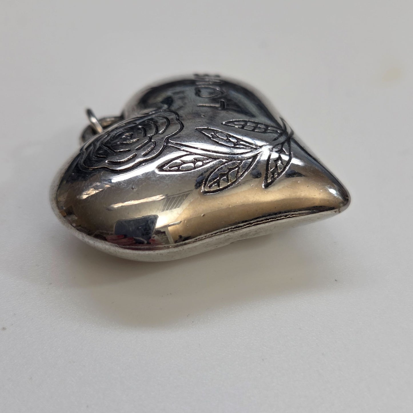 Vintage Love Puffy Heart Pendant Rose & Leaf Engraving