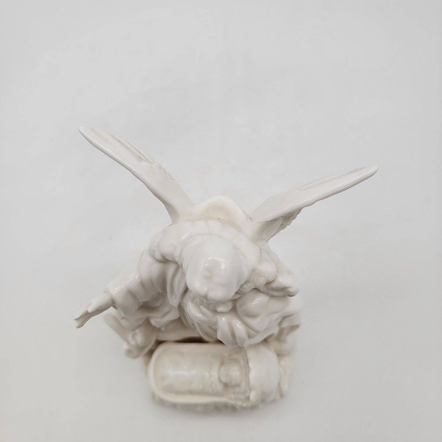 Lefton Porcelain Guardian Angel & Baby Jesus Figurine Nightlight