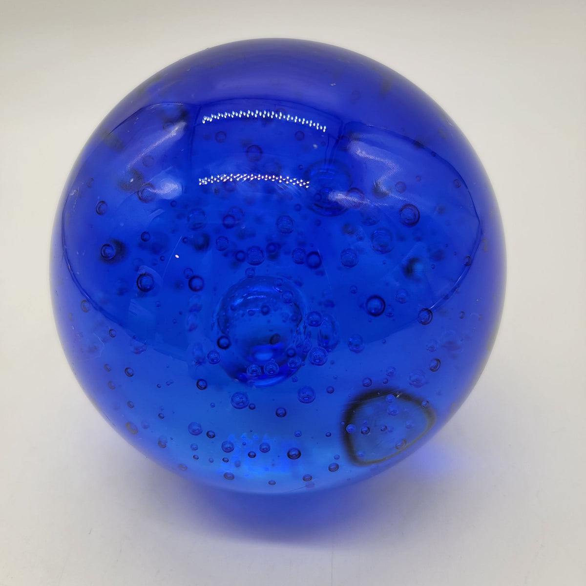 Large Godinger Cobalt Blue Controlled Bubble Art Glass Paperweight