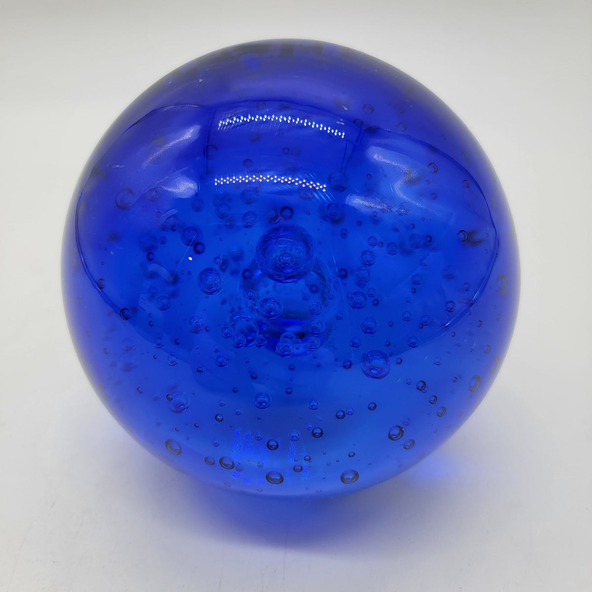 Large Godinger Cobalt Blue Controlled Bubble Art Glass Paperweight