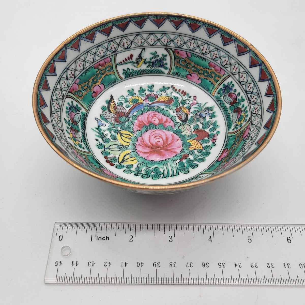 Vintage Chinese Famille Rose Porcelain Rice Bowl