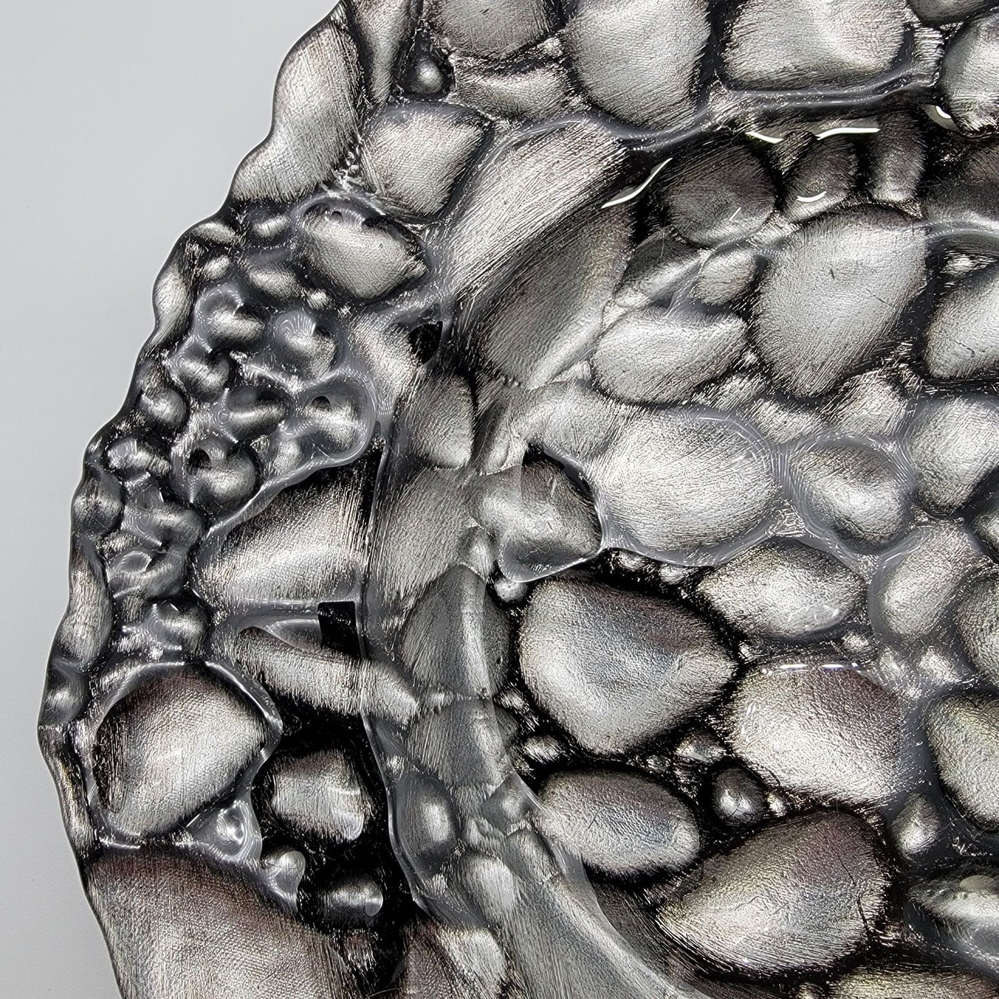 Arda Glass Turkish Glass Plate With Pebble Design